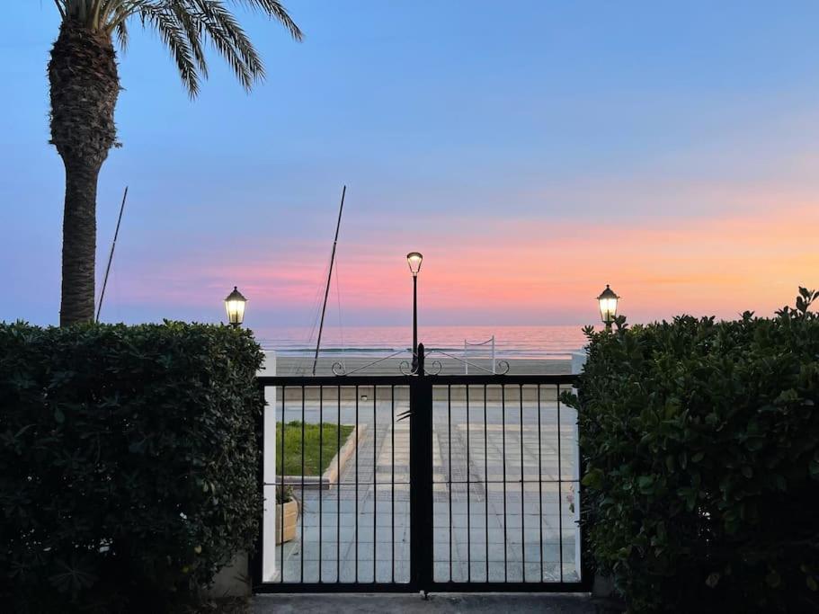Lc Apartaments Voramar 贝尼卡西姆 外观 照片